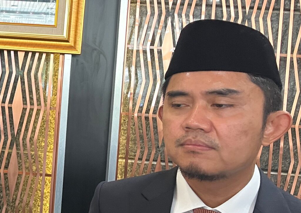 Andi Satya Adi Saputra Soroti Nasib Guru Honorer di Kaltim